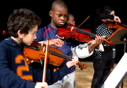 les enfants musiciens du festival 1, 2, 2 Opéra !