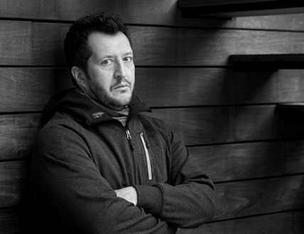 le compositeur, pianiste et chef d'orchestre britannique Thomas Adès