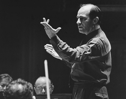 Pierre Boulez en 1967, deux ans après la version définitive du SOLEIL DES EAUX