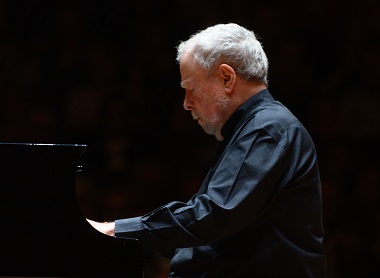 Deuxième Concerto de Brahms par Nelson Freire, à Lille Piano(s) Festival