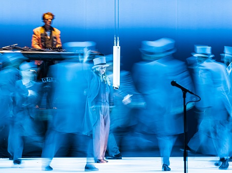 WATCH de Paradox Palace au Théâtre du Châtelet (Paris)...