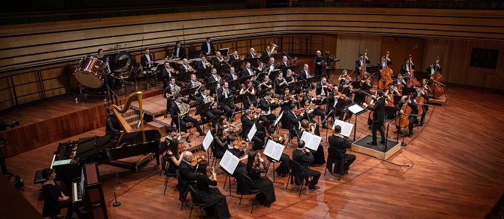 Gergely Madaras et le le Savaria Szimfonikus Zenekar au MÜPA (Budapest)