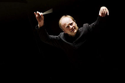 le chef italien Gianandrea Noseda photographié par Johan Ljungström