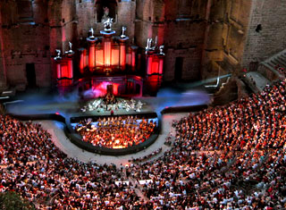 Philippe Gromelle photographie Faust aux Chorégies d'Orange