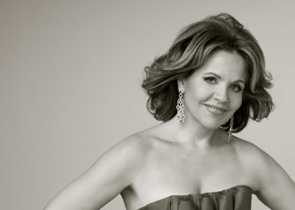 le soprano Renée Fleming photographié par Andrew Eccles