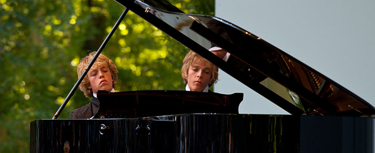 Arthur et Lucas Jussen jouent Schubert