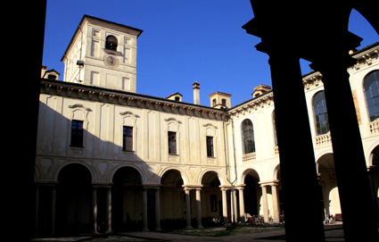 Gilles Cantagrel photographie le Collegio Ghislieri de Pavie (italie)