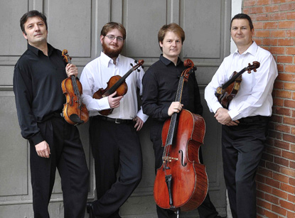 Bertrand Pichène photographie le Quatuor Debussy